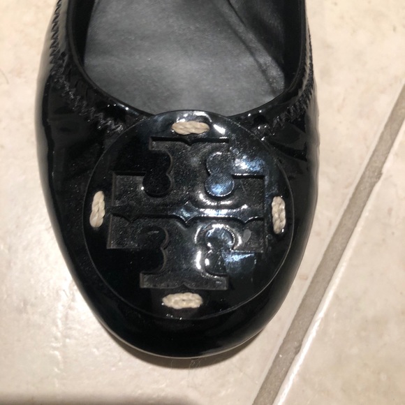 Tory Burch Black Patent Leather Ballet Flats, s6 - Picture 5 of 7